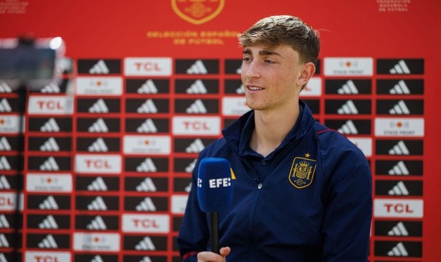 Is Dean Huijsen The Answer To Barcelona's Araujo Dilemma? Is Dean Huijsen The Answer To Barcelona's Araujo Dilemma?
