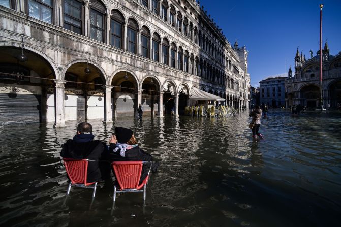 Is Lifting Venice The Answer? A Comprehensive Look At The City's Flood Mitigation Strategies Is Lifting Venice The Answer? A Comprehensive Look At The City's Flood Mitigation Strategies