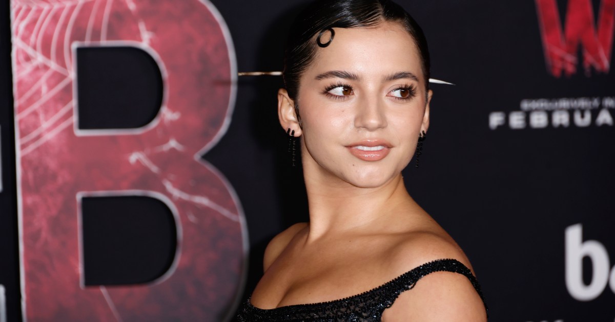 Isabela Merced As Hawkgirl: Realistic Wing Design For Superman Isabela Merced As Hawkgirl: Realistic Wing Design For Superman