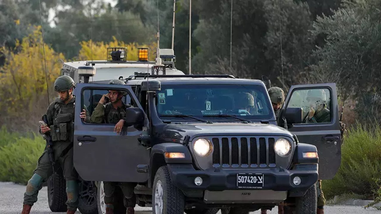 İsrail Meclisi'nde Gerginlik: Esir Yakınlarının Protestosu Ve Arbede İsrail Meclisi'nde Gerginlik: Esir Yakınlarının Protestosu Ve Arbede