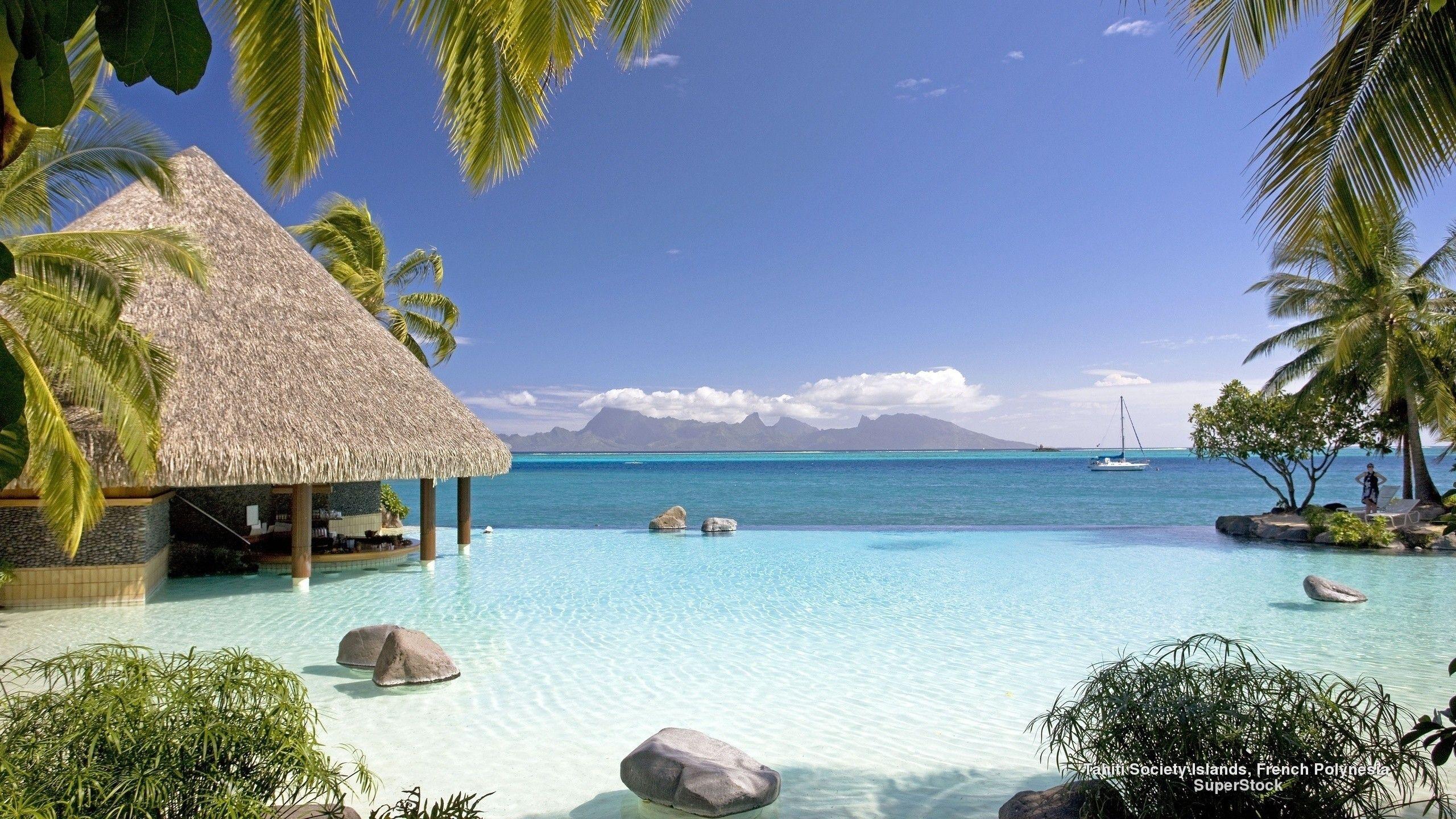 Italy's Little Tahiti: A Beach Paradise Italy's Little Tahiti: A Beach Paradise