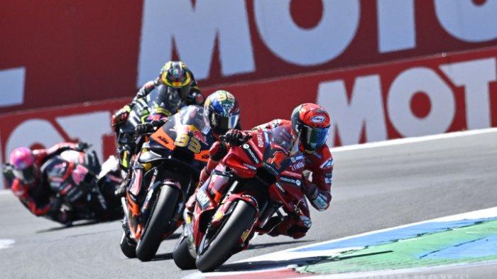 Jadwal Lengkap MotoGP Inggris Di Silverstone: Update Klasemen & Posisi Marquez Jadwal Lengkap MotoGP Inggris Di Silverstone: Update Klasemen & Posisi Marquez