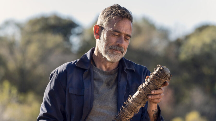 Jeffrey Dean Morgan Discusses Negan's Fortnite Role: A Walking Dead Exclusive Jeffrey Dean Morgan Discusses Negan's Fortnite Role: A Walking Dead Exclusive