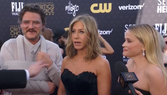 Jennifer Aniston And Pedro Pascal: Birthday Greetings And Relationship Clarification Jennifer Aniston And Pedro Pascal: Birthday Greetings And Relationship Clarification