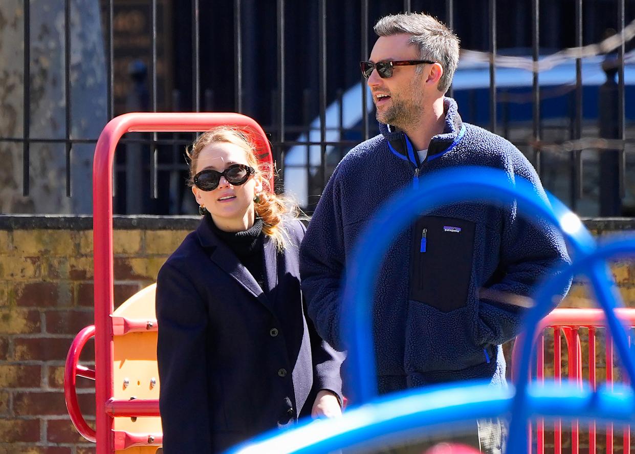 Jennifer Lawrence And Cooke Maroney: Couple Spotted Amidst Baby No. 2 Reports Jennifer Lawrence And Cooke Maroney: Couple Spotted Amidst Baby No. 2 Reports