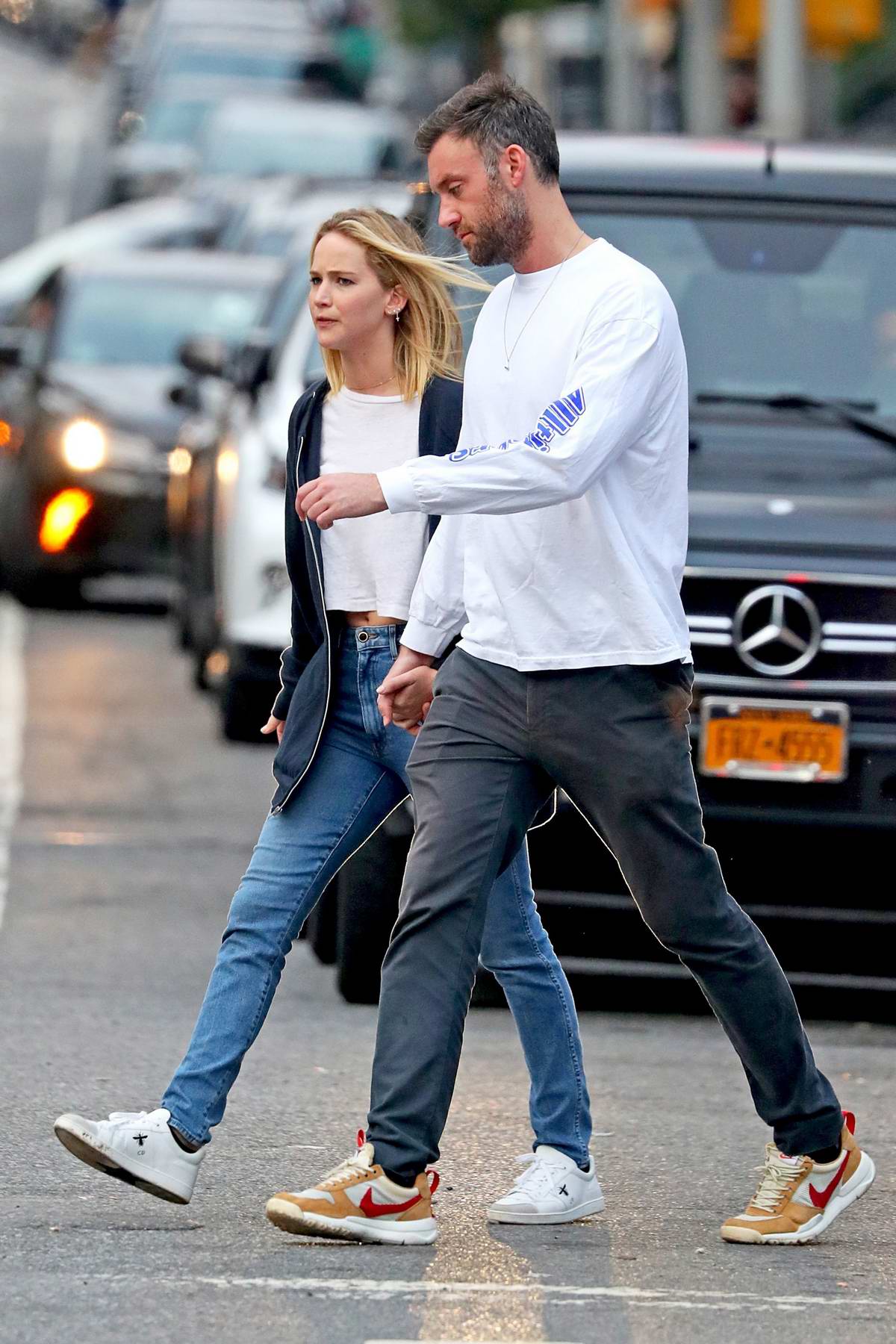 Jennifer Lawrence And Cooke Maroney: Couple's Stroll Captured In New Photos Jennifer Lawrence And Cooke Maroney: Couple's Stroll Captured In New Photos
