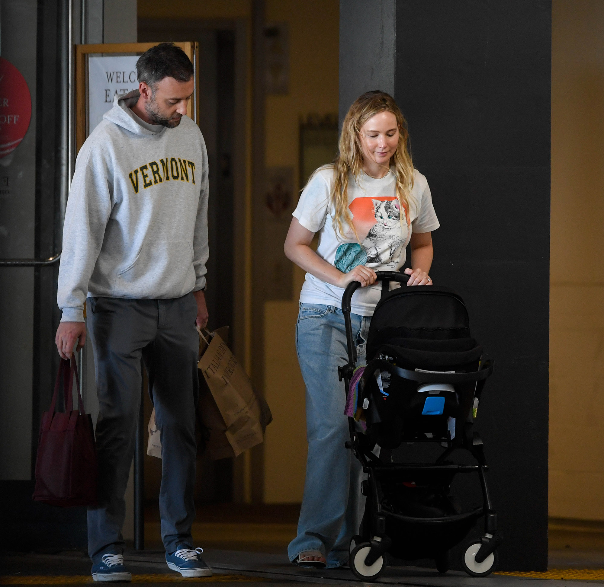 Jennifer Lawrence And Cooke Maroney: Public Appearance Fuels Baby No. 2 Rumors Jennifer Lawrence And Cooke Maroney: Public Appearance Fuels Baby No. 2 Rumors