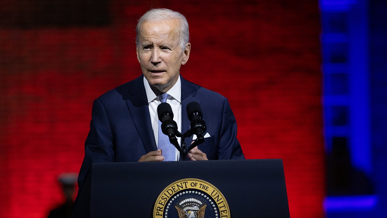 Jill Biden Aide's Warning: Keeping The Bidens Out Of Politics Jill Biden Aide's Warning: Keeping The Bidens Out Of Politics