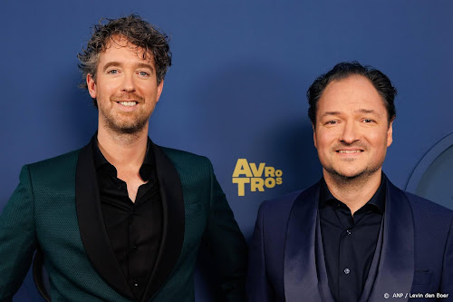 Jiskefet's Ere Zilveren Nipkowschijf: Een Eerbetoon Aan Nederlandse Humor Jiskefet's Ere Zilveren Nipkowschijf: Een Eerbetoon Aan Nederlandse Humor