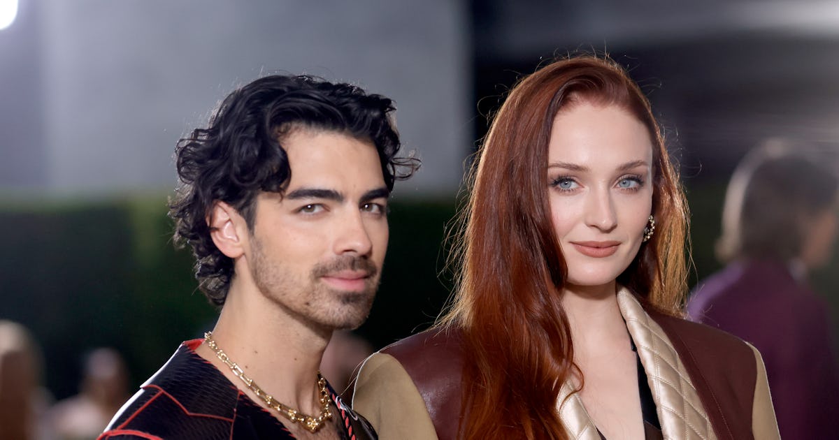 Joe Jonas's Mature Handling Of A Couple's Argument Joe Jonas's Mature Handling Of A Couple's Argument