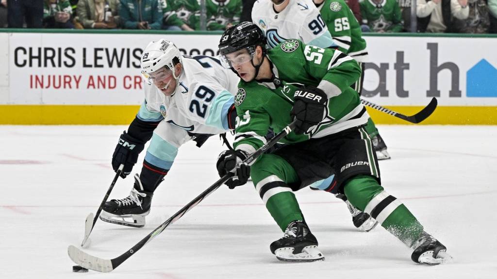 Johnston's Speedy Goal Propels Stars To 6-2 Win Against Avalanche In Game 4 Johnston's Speedy Goal Propels Stars To 6-2 Win Against Avalanche In Game 4