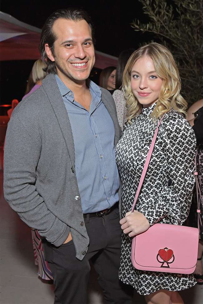 Jonathan Davino In L.A. Amid Speculation Of Split From Sydney Sweeney Jonathan Davino In L.A. Amid Speculation Of Split From Sydney Sweeney