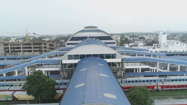 Kashmir's Railway Connection: PM Modi To Inaugurate First Train Kashmir's Railway Connection: PM Modi To Inaugurate First Train