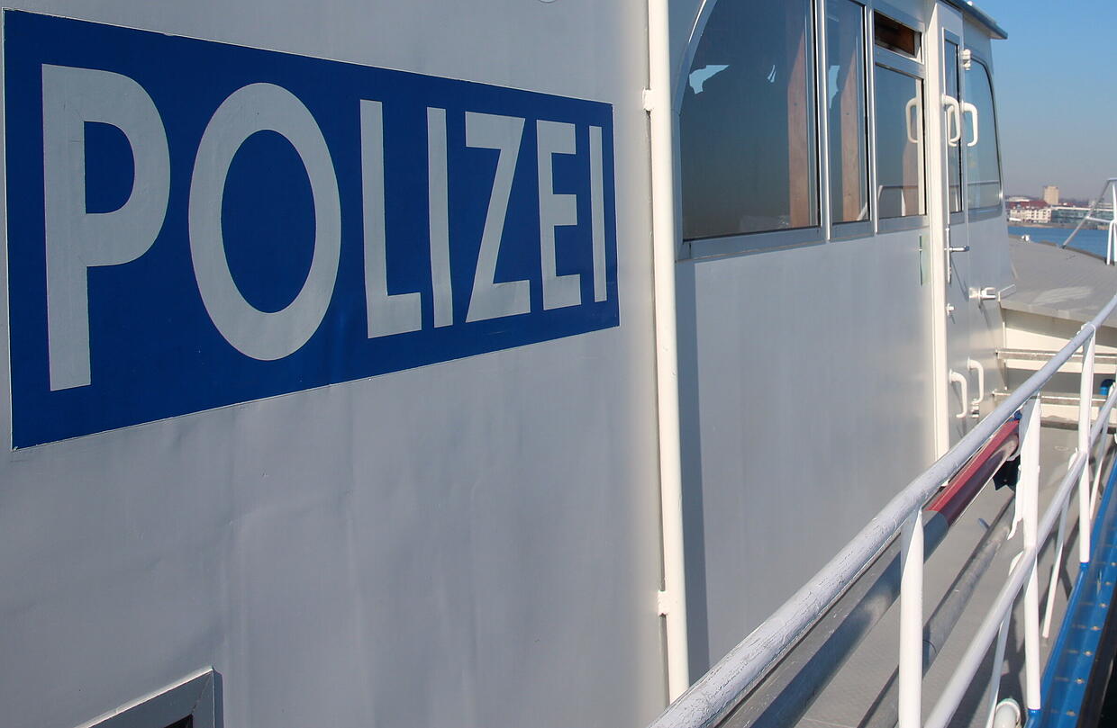 Katastrophenübung Am Bodensee: Einsatzkräfte Trainieren In Hard Katastrophenübung Am Bodensee: Einsatzkräfte Trainieren In Hard
