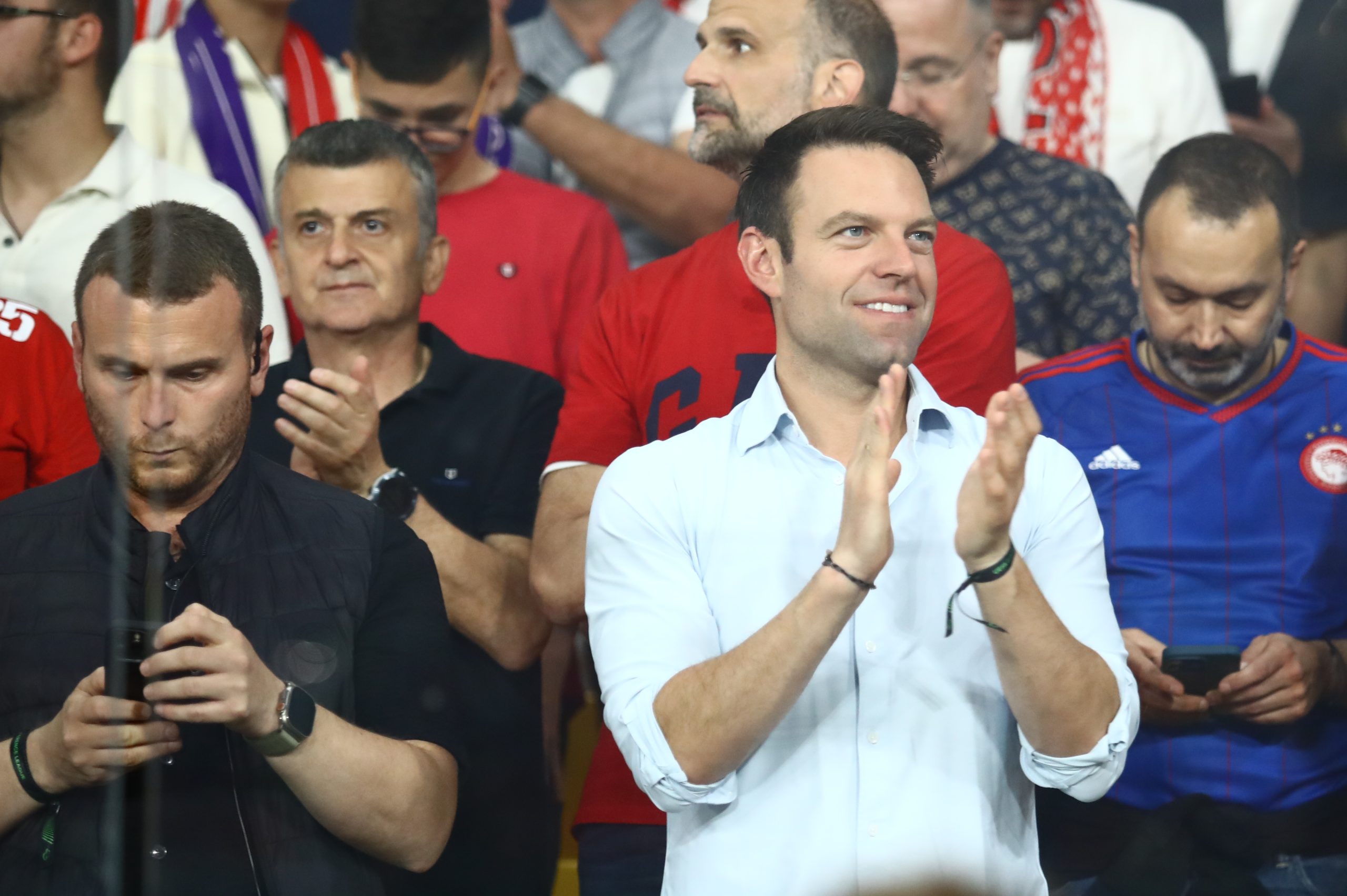 Κρουζ Αζούλ - Champions League: Οδηγώντας Στον Τελικό Με Τον Γιακουμάκη Κρουζ Αζούλ - Champions League: Οδηγώντας Στον Τελικό Με Τον Γιακουμάκη