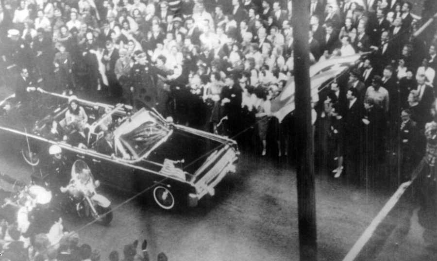 كشف 10 آلاف صفحة من سجلات اغتيال روبرت كينيدي (1968) كشف 10 آلاف صفحة من سجلات اغتيال روبرت كينيدي (1968)