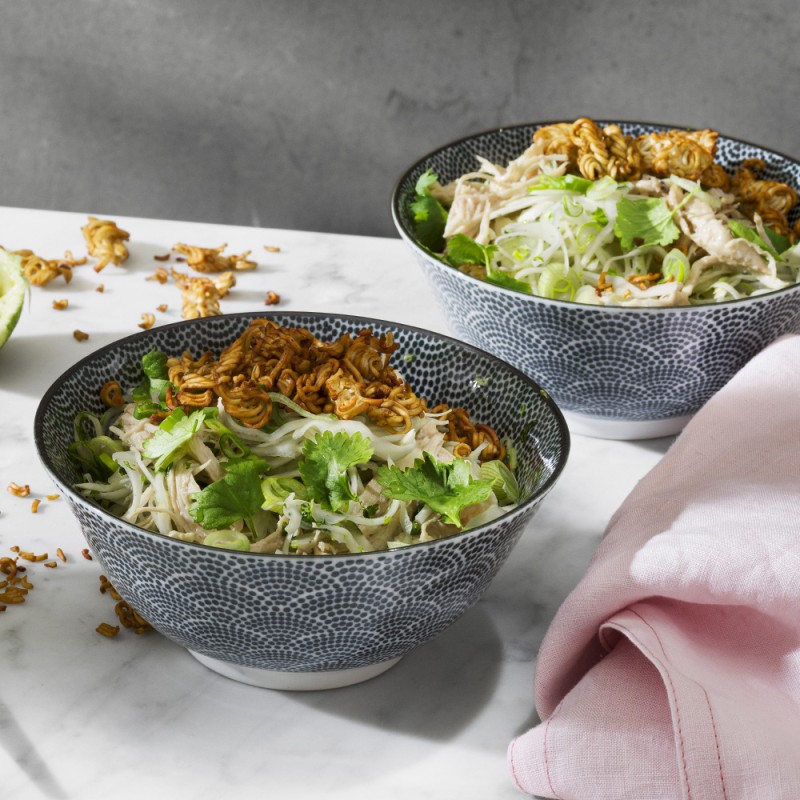 Kycklingnuggets Med Majsflingor: Krispigt & Gott Med Asiatisk Kålsallad Kycklingnuggets Med Majsflingor: Krispigt & Gott Med Asiatisk Kålsallad
