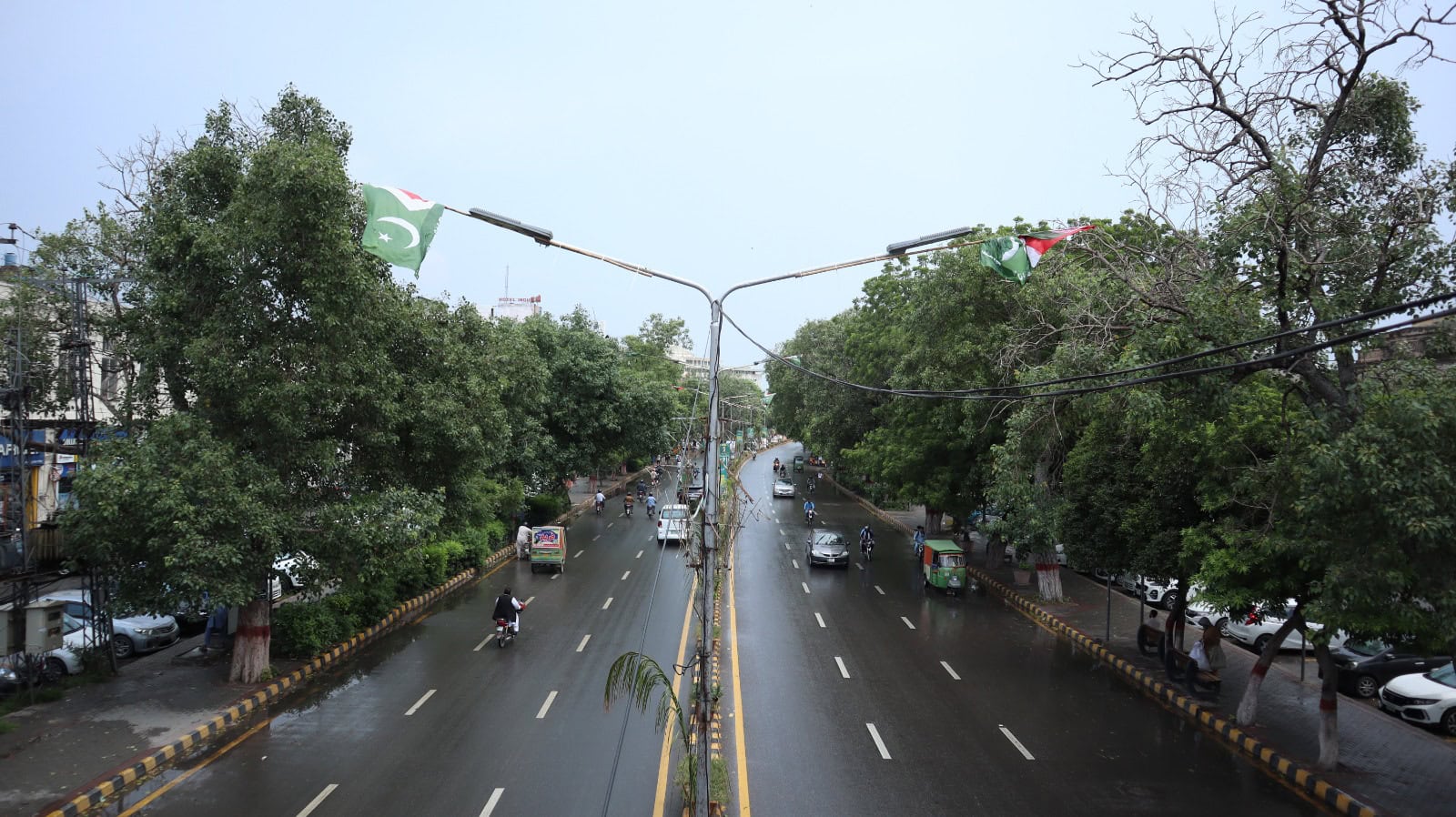 Lahore & Punjab Weather: Eid-ul-Fitr Outlook For The Next 48 Hours Lahore & Punjab Weather: Eid-ul-Fitr Outlook For The Next 48 Hours