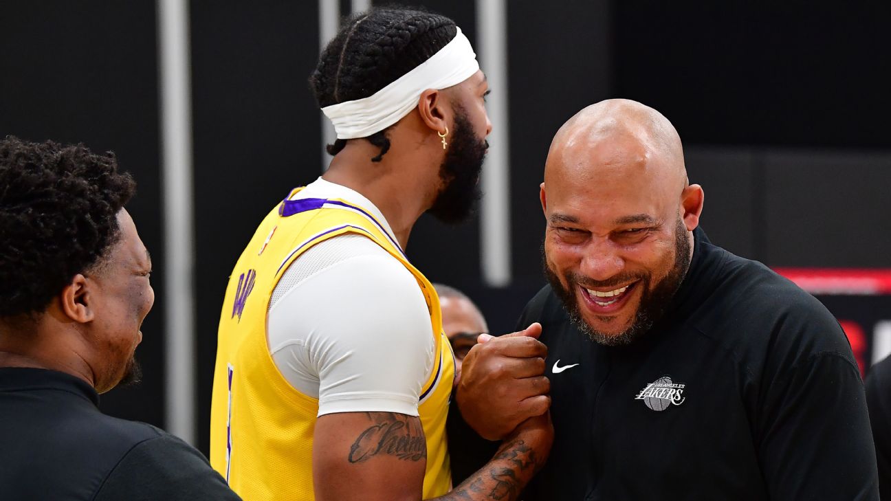 Lakers' Struggles: Randle's Presence And The Timberwolves' Advantage Lakers' Struggles: Randle's Presence And The Timberwolves' Advantage