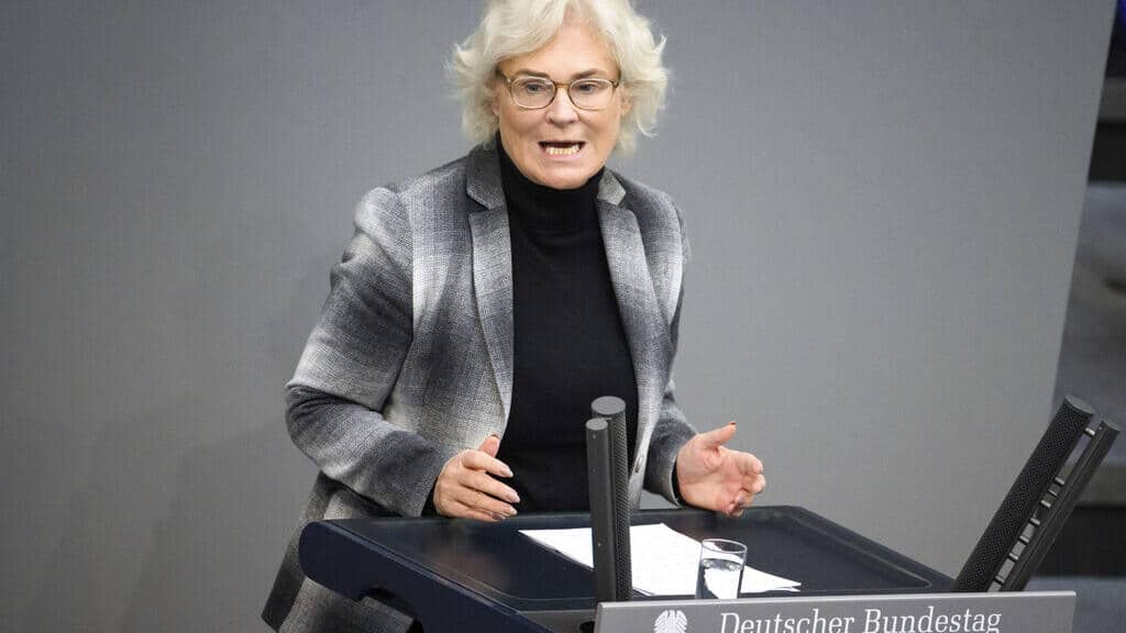 Le Premier Ministre Français Et Le Secret Des Décisions De Défense Le Premier Ministre Français Et Le Secret Des Décisions De Défense