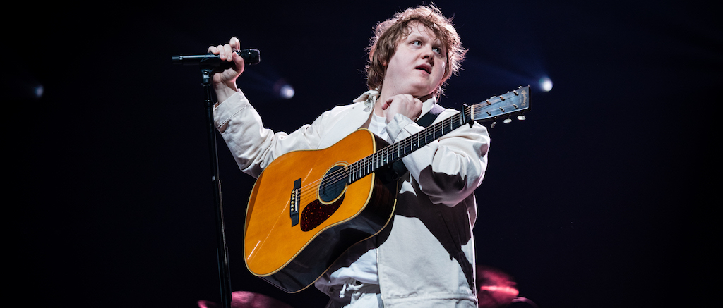Lewis Capaldi's Surprise Performance At Tom Walker's Charity Concert Lewis Capaldi's Surprise Performance At Tom Walker's Charity Concert