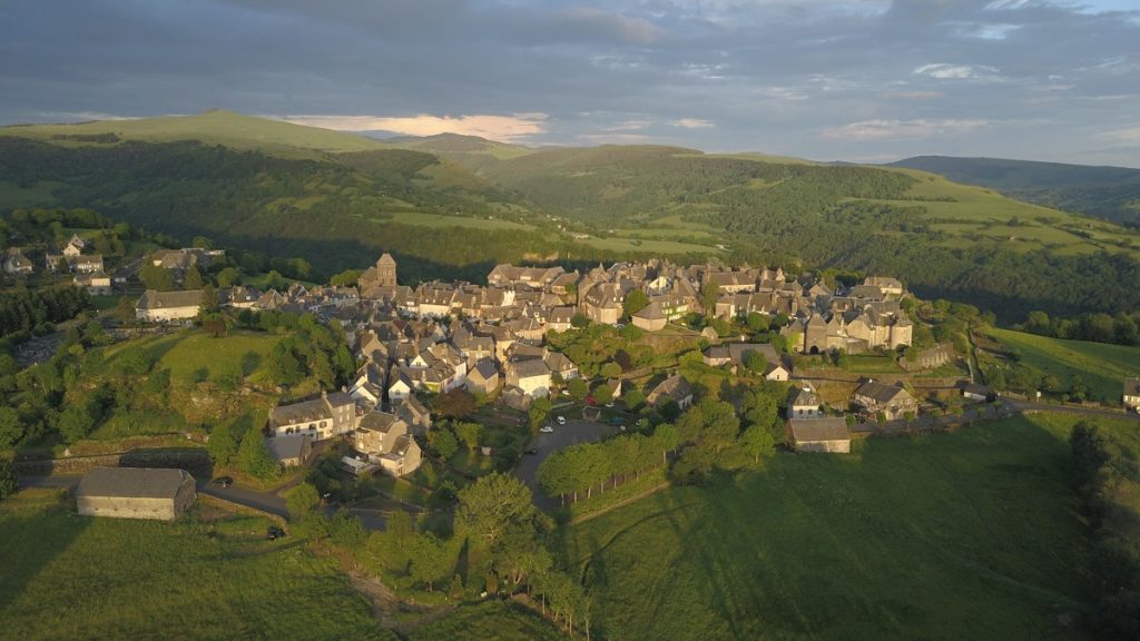 Lioran Et Onet-le-Château : Un Séjour Inoubliable Dans Le Cantal Lioran Et Onet-le-Château : Un Séjour Inoubliable Dans Le Cantal
