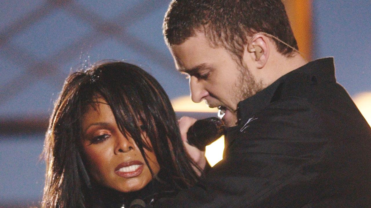 Lizzo's Comments On Britney Spears And Janet Jackson Draw Ire Lizzo's Comments On Britney Spears And Janet Jackson Draw Ire