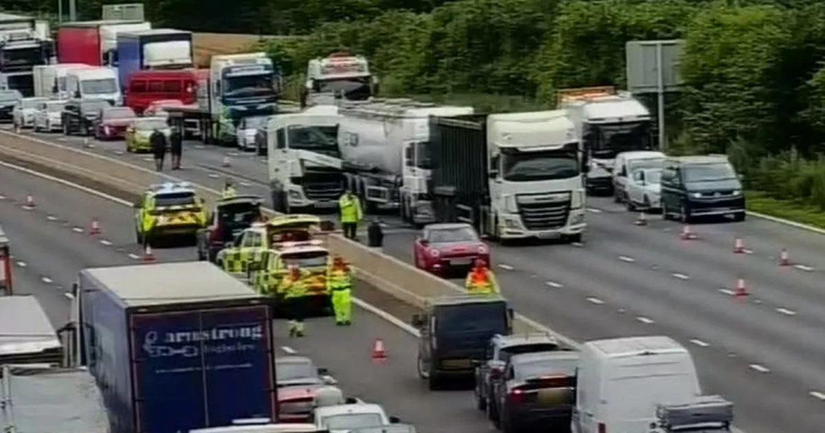 Long Delays On M6 After Van Crash Long Delays On M6 After Van Crash