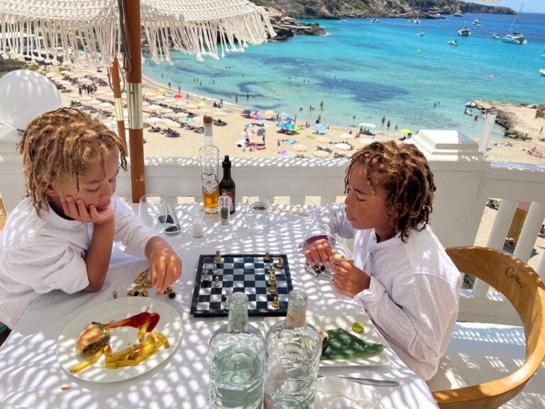 Luxury Hotel Stays: Save Up To 30% This Spring Luxury Hotel Stays: Save Up To 30% This Spring
