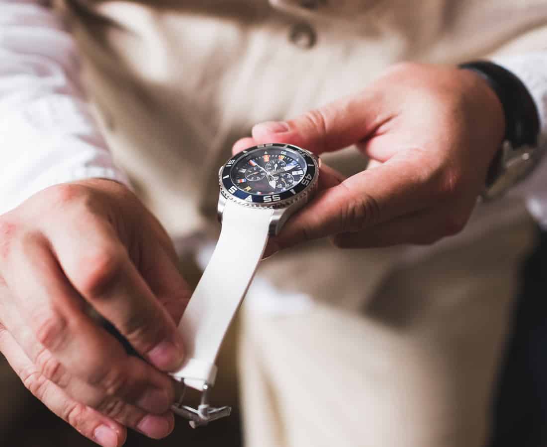 Luxury Watches Vs. Affordable Timepieces: How To Decide Luxury Watches Vs. Affordable Timepieces: How To Decide