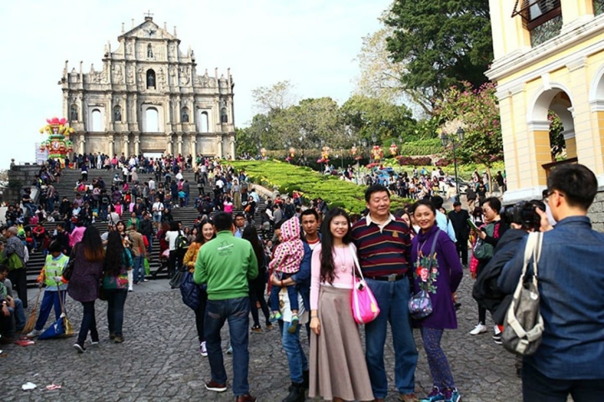 Macau's Gaming Industry Shows Resilience Ahead Of Golden Week Macau's Gaming Industry Shows Resilience Ahead Of Golden Week