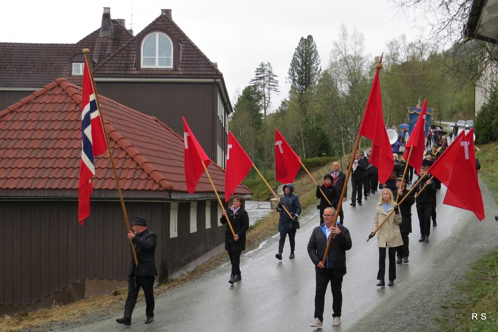 Mai-feiring I Moss: En Komplett Guide Mai-feiring I Moss: En Komplett Guide