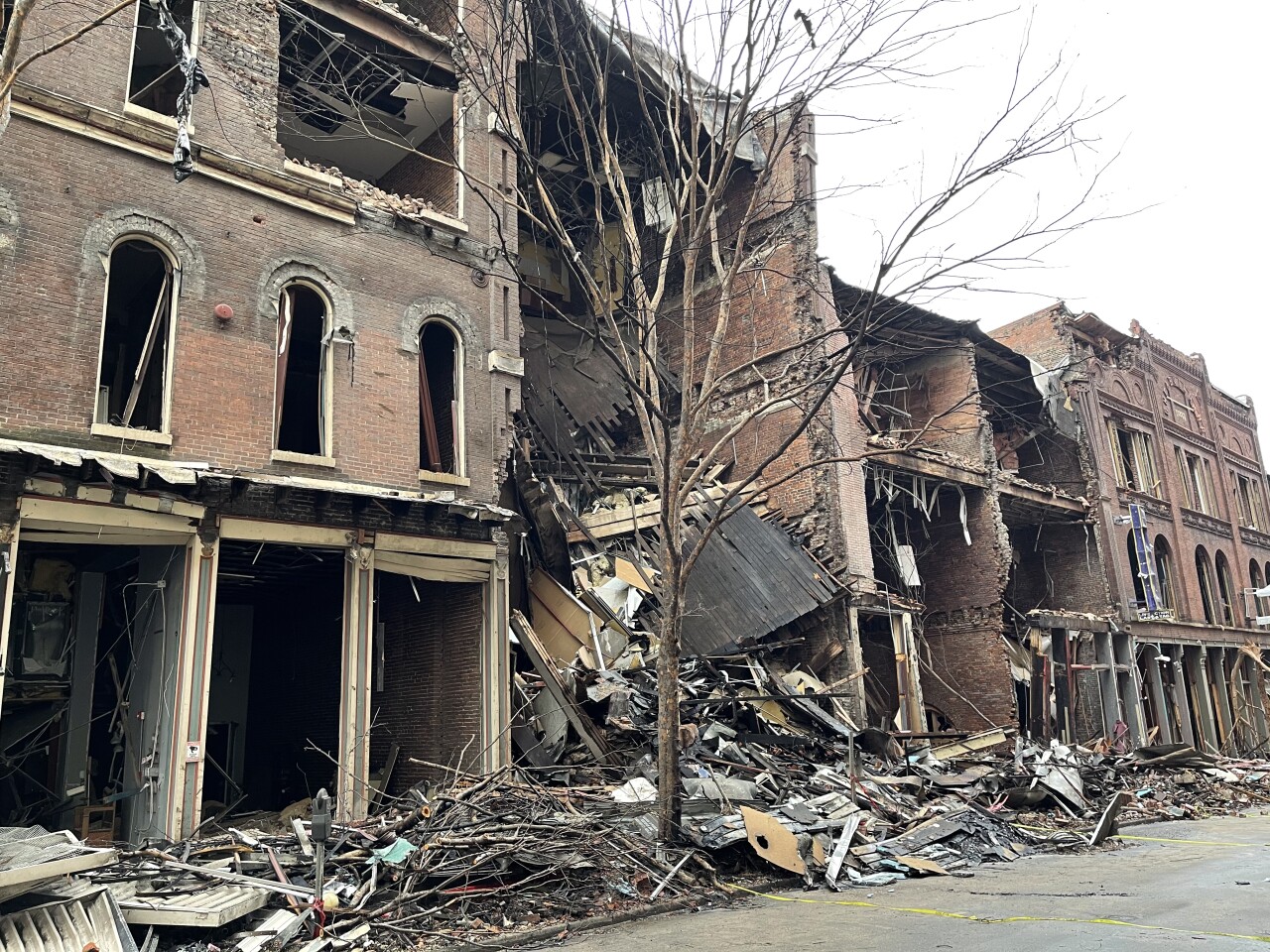 Major Fire Damage In Bartlett, Texas: Two Buildings Deemed Total Losses