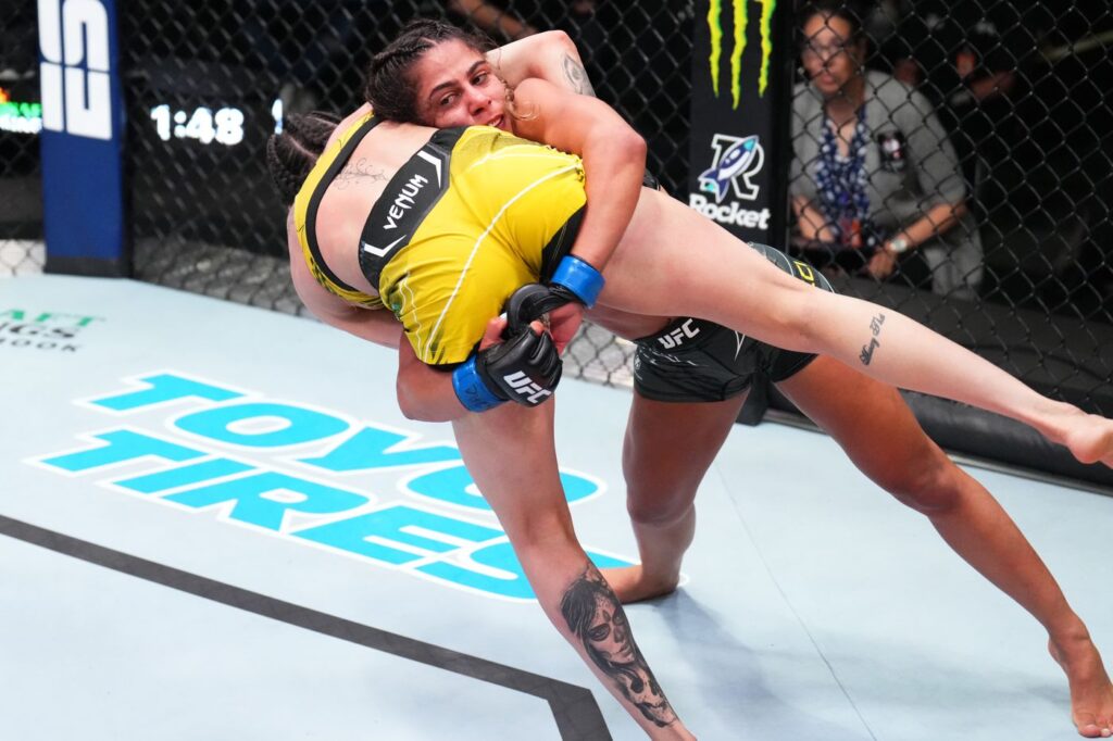 Marina Rodriguez Vs. Gillian Robertson: UFC Iowa Prediction, Odds & Pick Marina Rodriguez Vs. Gillian Robertson: UFC Iowa Prediction, Odds & Pick