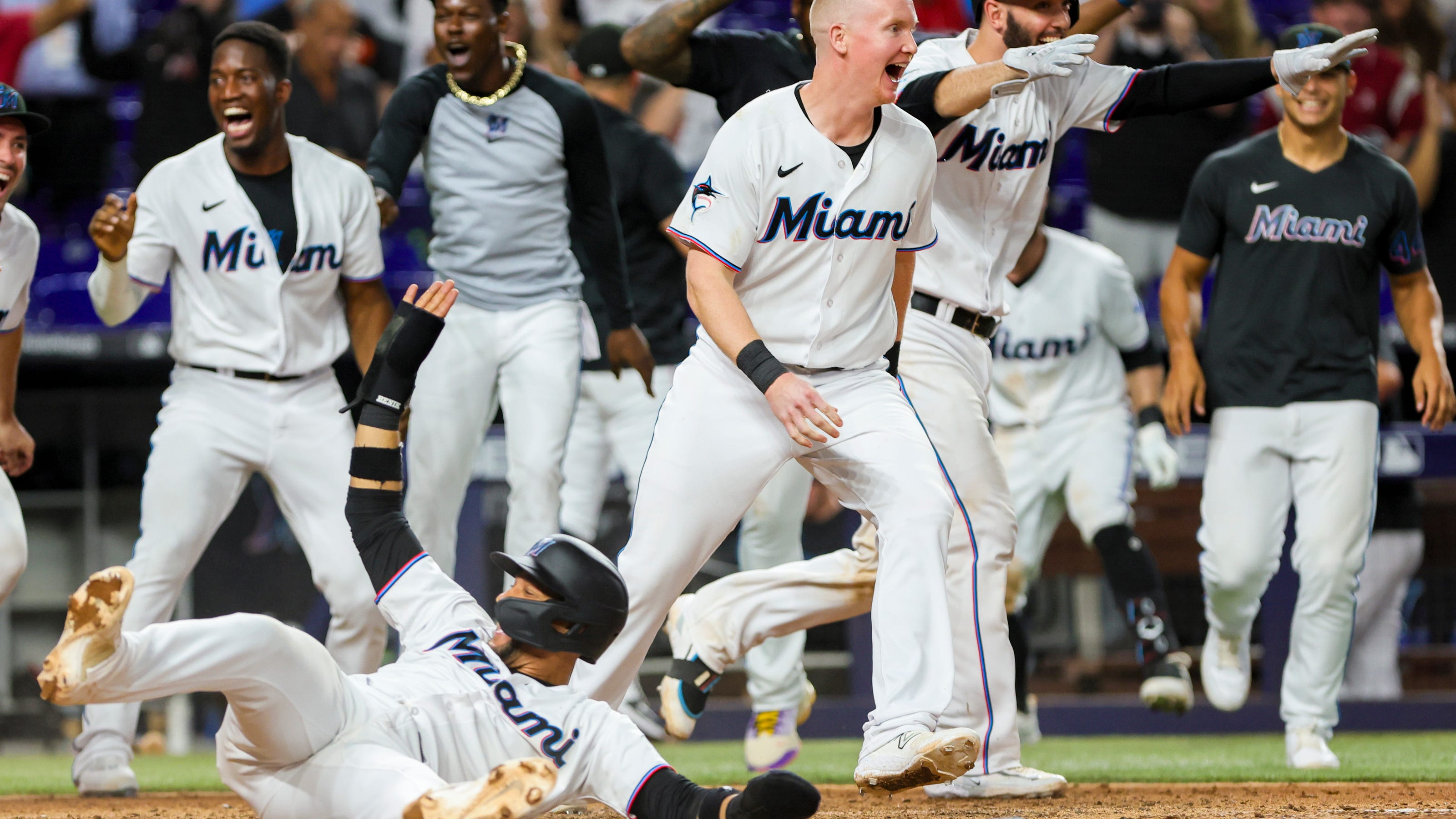 Marlins' Stowers Hits Walk-Off Grand Slam, Continues Impressive Run Marlins' Stowers Hits Walk-Off Grand Slam, Continues Impressive Run