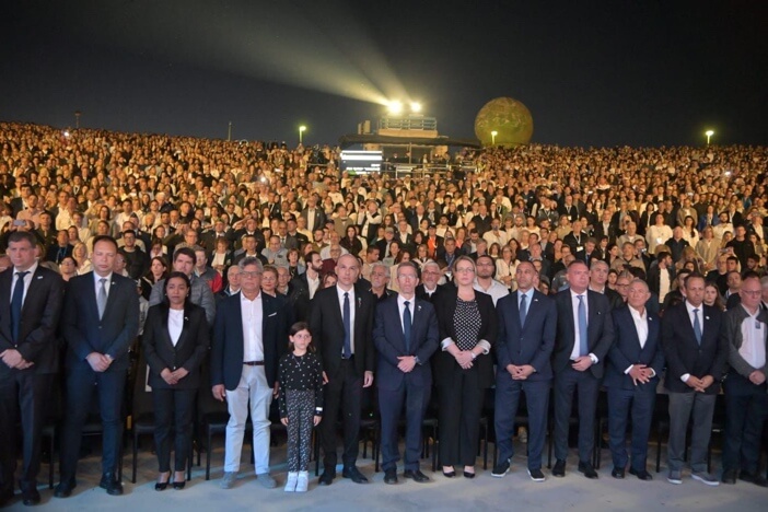 Masa Israel's Record-Breaking English Yom HaZikaron Ceremony Masa Israel's Record-Breaking English Yom HaZikaron Ceremony