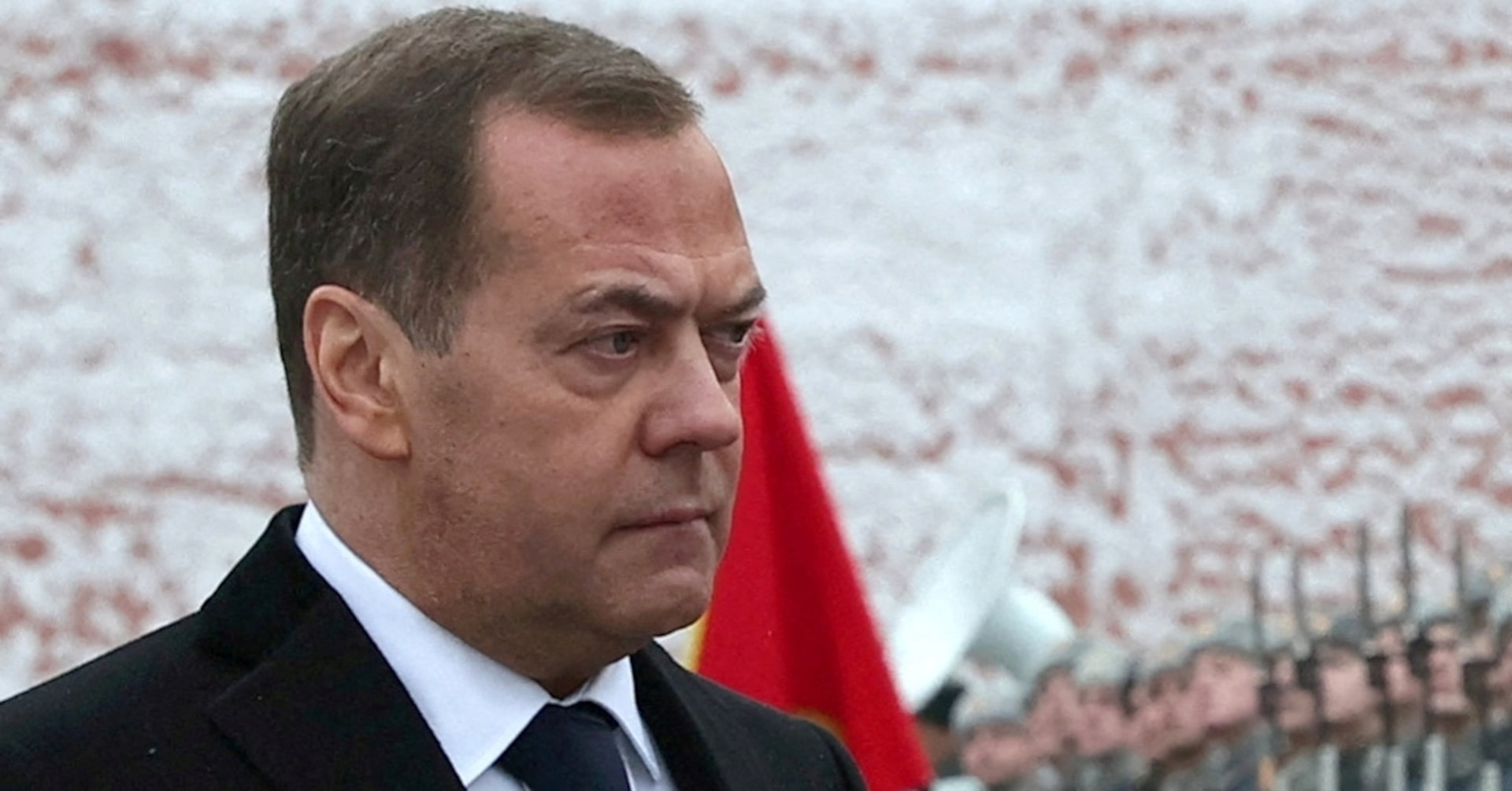Medvedev, Missili Nucleari E La Terapia Contro La Russofobia Nell'UE Medvedev, Missili Nucleari E La Terapia Contro La Russofobia Nell'UE