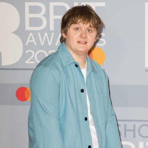 Mental Health Focus: Lewis Capaldi's Long-Awaited Return To The Stage Mental Health Focus: Lewis Capaldi's Long-Awaited Return To The Stage