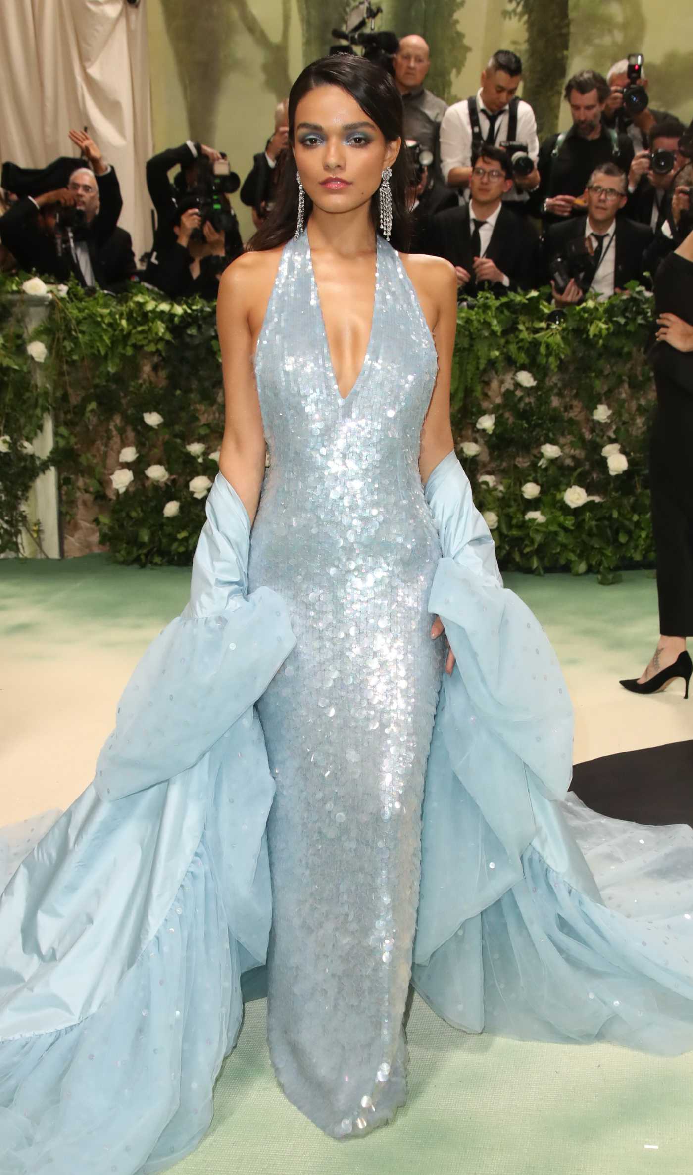 Met Gala 2024: Rachel Zegler Attends Despite Snow White Controversy – Full Guest List Met Gala 2024: Rachel Zegler Attends Despite Snow White Controversy – Full Guest List