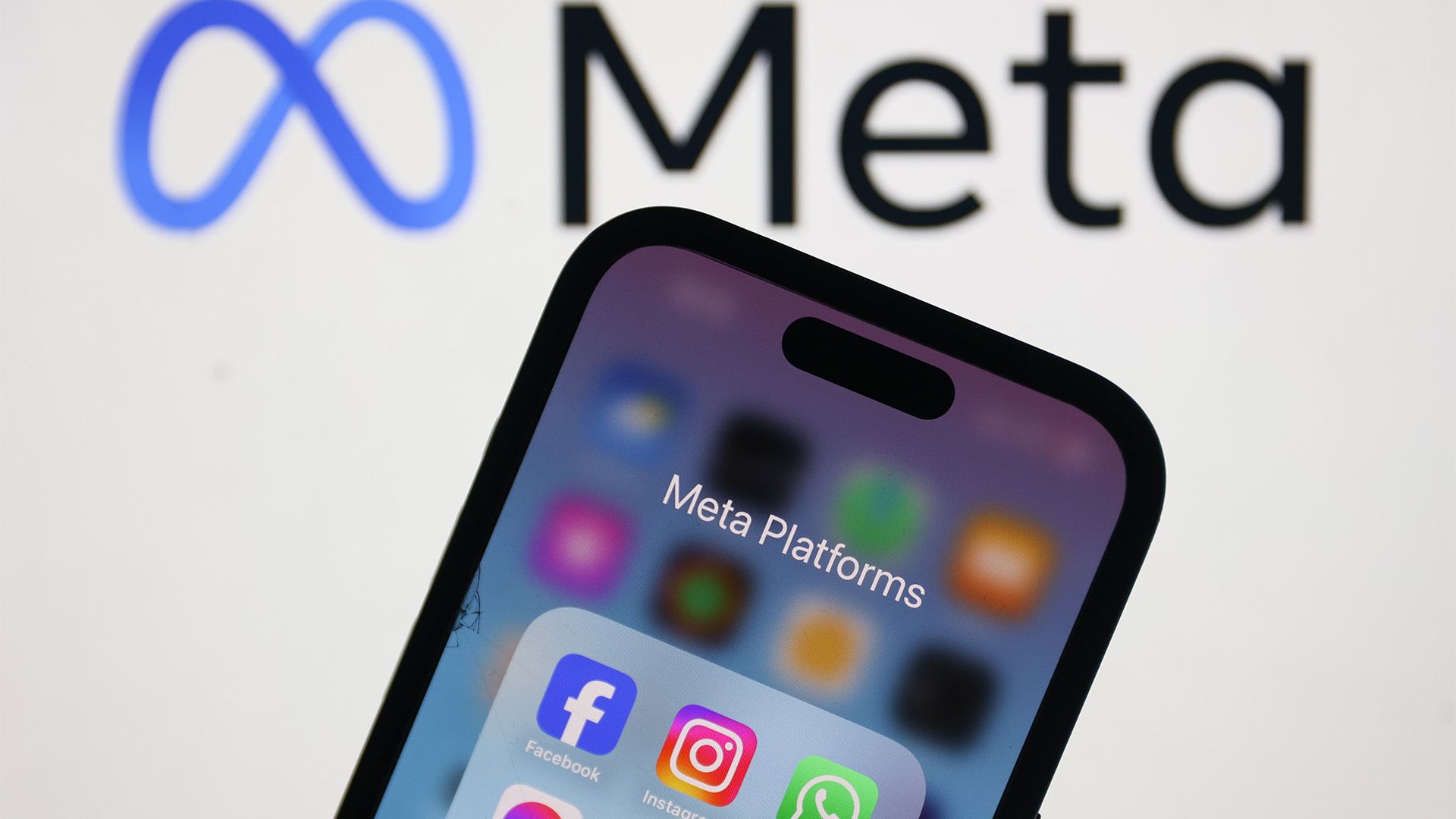 Meta Faces FTC: The Ongoing Battle For Instagram And WhatsApp Dominance Meta Faces FTC: The Ongoing Battle For Instagram And WhatsApp Dominance