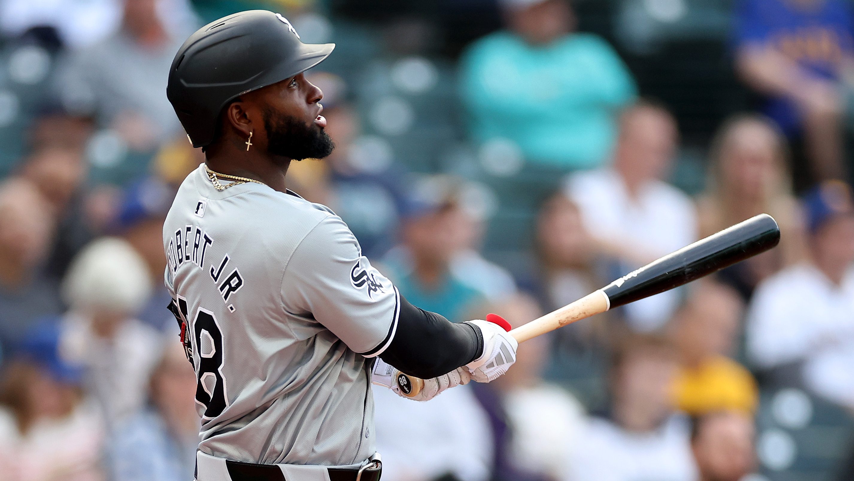 Mets Among Teams Showing Interest In Luis Robert Jr. Mets Among Teams Showing Interest In Luis Robert Jr.