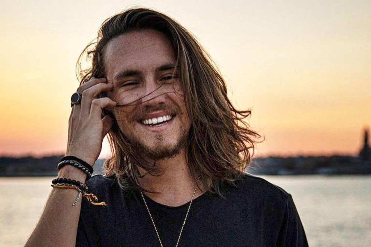 Meu Herói De Olhos Azuis: Vitor Kley Lamente A Morte Do Pai, Ivan Kley Meu Herói De Olhos Azuis: Vitor Kley Lamente A Morte Do Pai, Ivan Kley