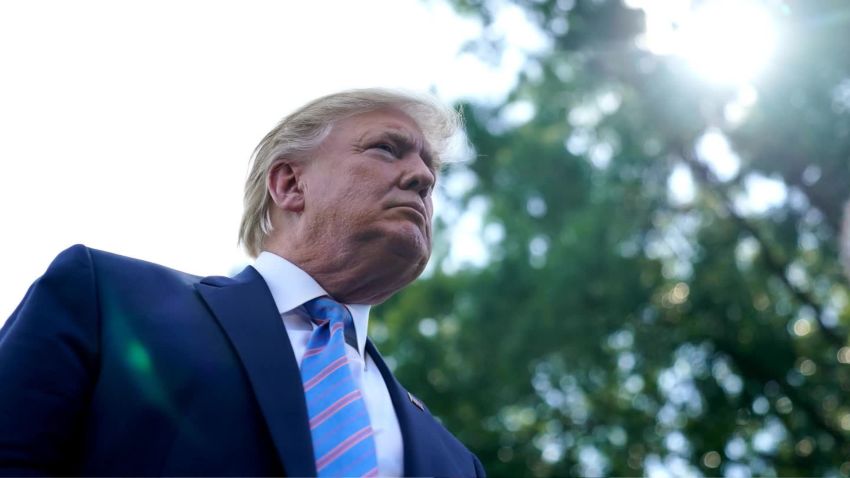 Mia Farrow Demands Trump Be Jailed For Deporting Venezuelan Gang Members Mia Farrow Demands Trump Be Jailed For Deporting Venezuelan Gang Members