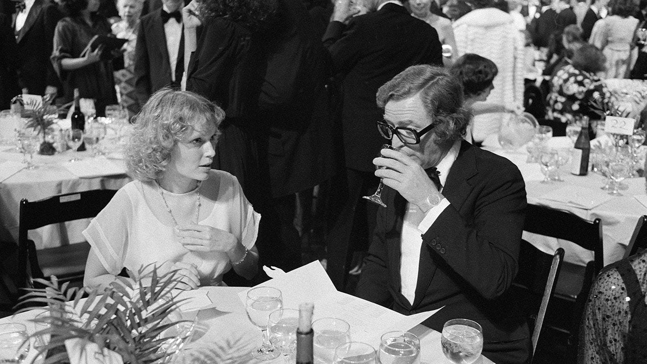 Michael Caine Shares Story Of Mia Farrow Sex Scene And Ex-Husband's Arrival Michael Caine Shares Story Of Mia Farrow Sex Scene And Ex-Husband's Arrival