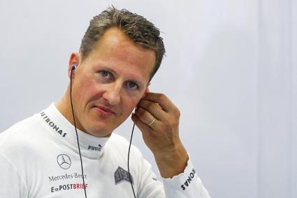 Michael Schumacher: Viaje En Helicóptero De Mallorca A Suiza Para Ver A Su Nieta Michael Schumacher: Viaje En Helicóptero De Mallorca A Suiza Para Ver A Su Nieta