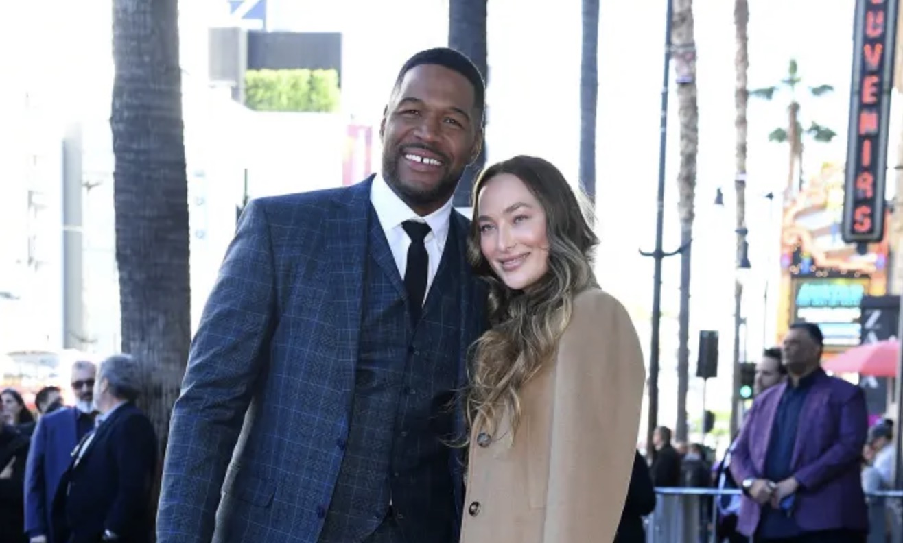 Michael Strahan's Interview Strategy: Success Amidst The Ratings Battle Michael Strahan's Interview Strategy: Success Amidst The Ratings Battle