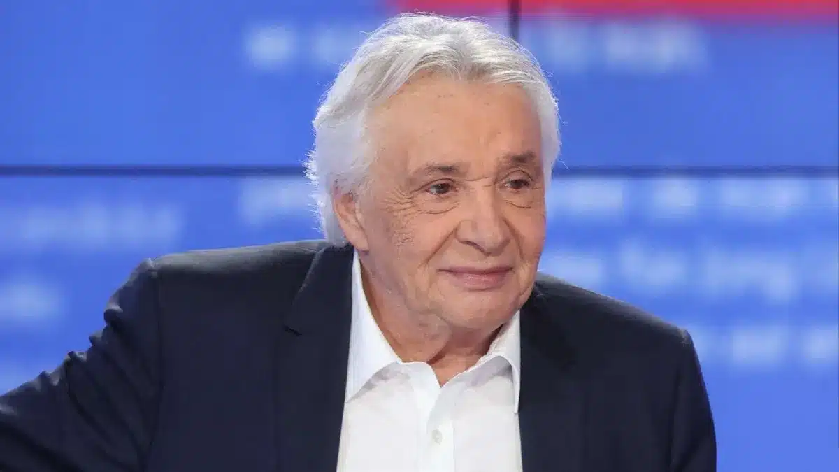 Michel Sardou Critique Emmanuel Macron : Les Détails D'un Dîner Chaud Michel Sardou Critique Emmanuel Macron : Les Détails D'un Dîner Chaud