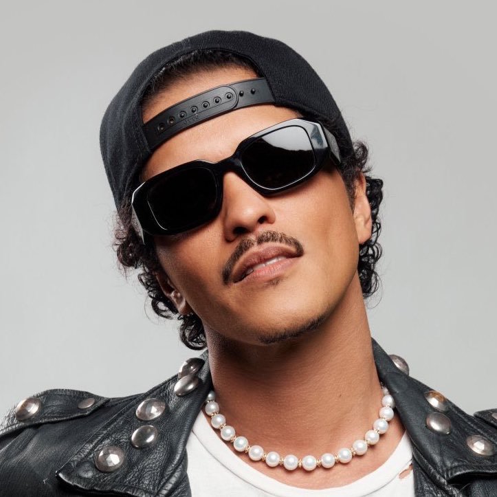 Miley Cyrus Plagiaatzaak: Rechtszaak Over Hit Gelijkend Op Bruno Mars Hit Gaat Door Miley Cyrus Plagiaatzaak: Rechtszaak Over Hit Gelijkend Op Bruno Mars Hit Gaat Door