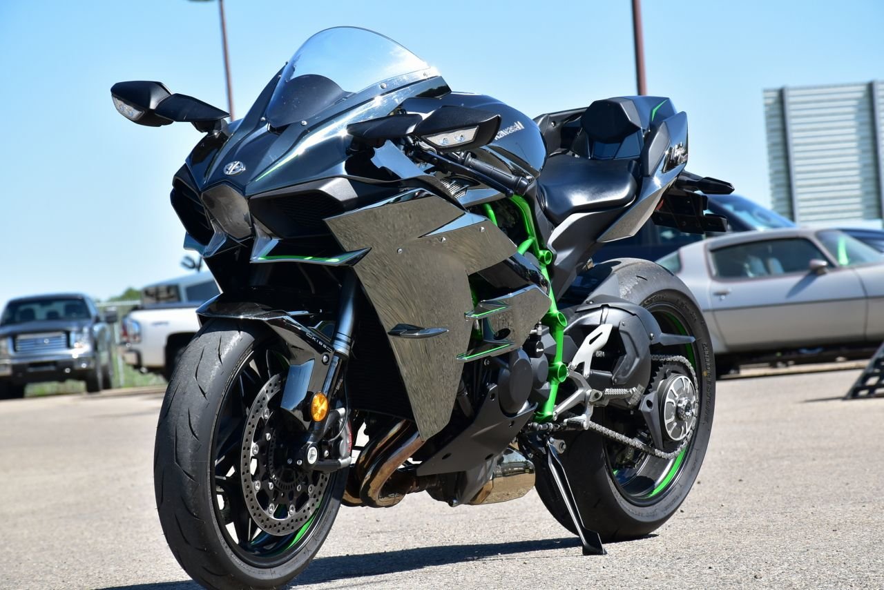 Misteri Kawasaki Z H2: Mengapa Motor Sportbike 197 HP Ini Absen Di Indonesia? Misteri Kawasaki Z H2: Mengapa Motor Sportbike 197 HP Ini Absen Di Indonesia?