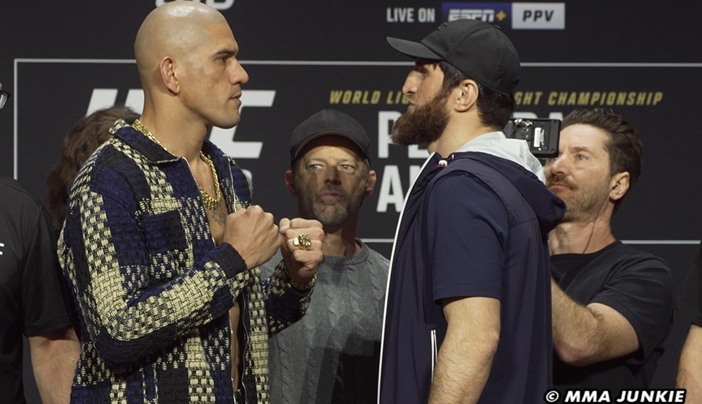 MMA Mashup: UFC 313 DFS Preview - Pereira Vs. Ankalaev Predictions MMA Mashup: UFC 313 DFS Preview - Pereira Vs. Ankalaev Predictions